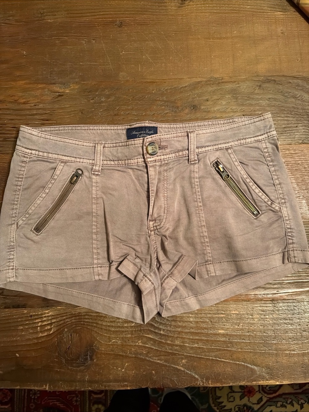 American Eagle Khaki Brown Low Rise "Shortie" Stretch Shorts ~ Sz 8